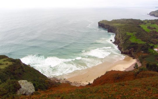 Mirador de Tina Menor y Playa de Pechón