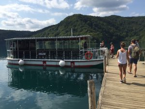 Barco Plitvice en Croacia