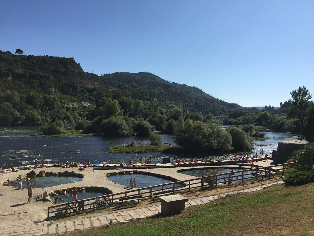 Qué ver en Ourense en un día, y baño en las termas