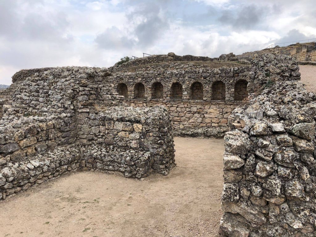 Termas del teatro segóbriga