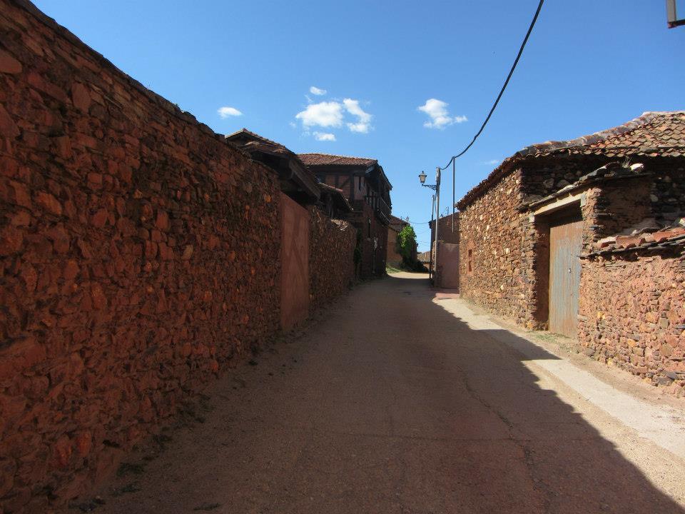 Pueblos rojos de Guadalajara